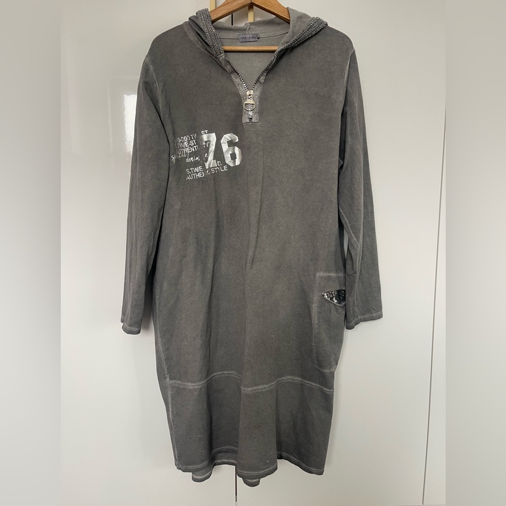 Gina Laura hoodie dress